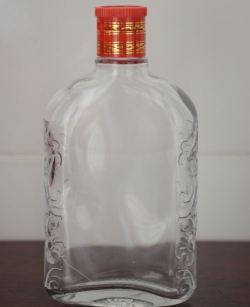 高白玻璃小酒瓶