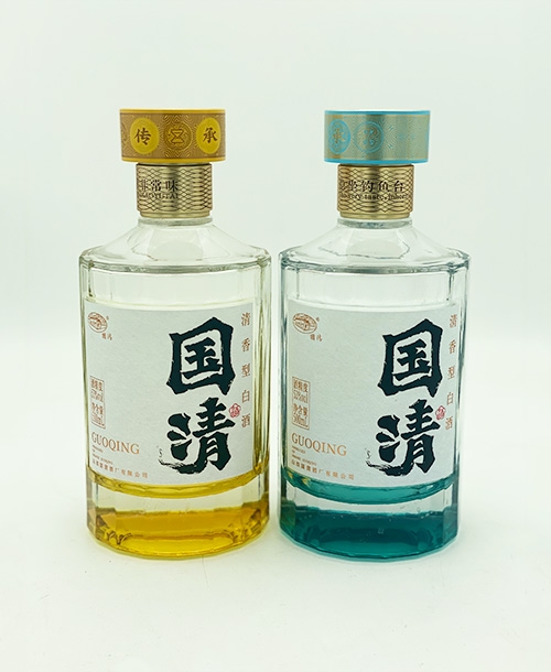 喷釉烤花酒瓶厂家